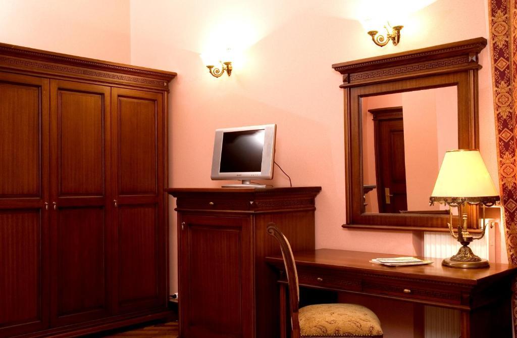 Hotel Optima Collection Dnipro Camera foto