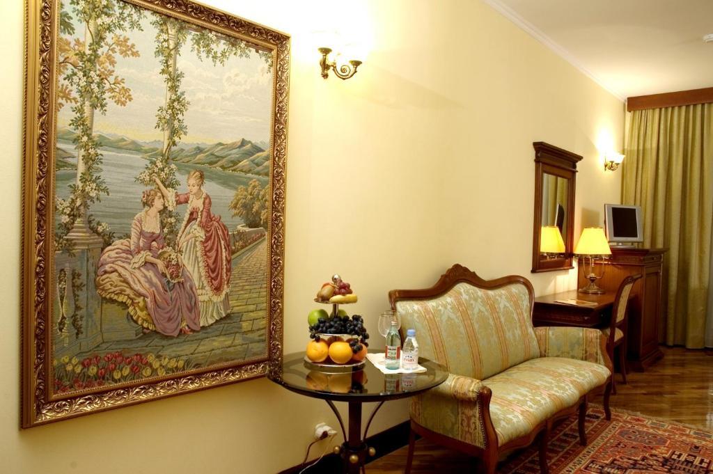Hotel Optima Collection Dnipro Camera foto